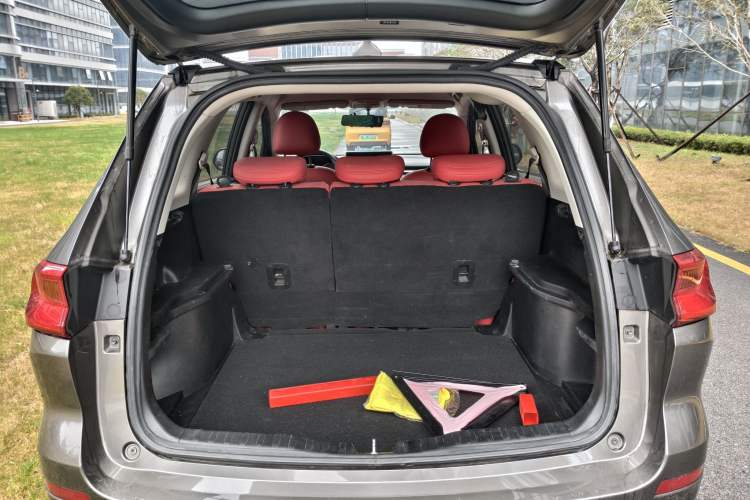 Used Haval M6 2021 PLUS 1.5T DCT Elite Smart Connectivity Model