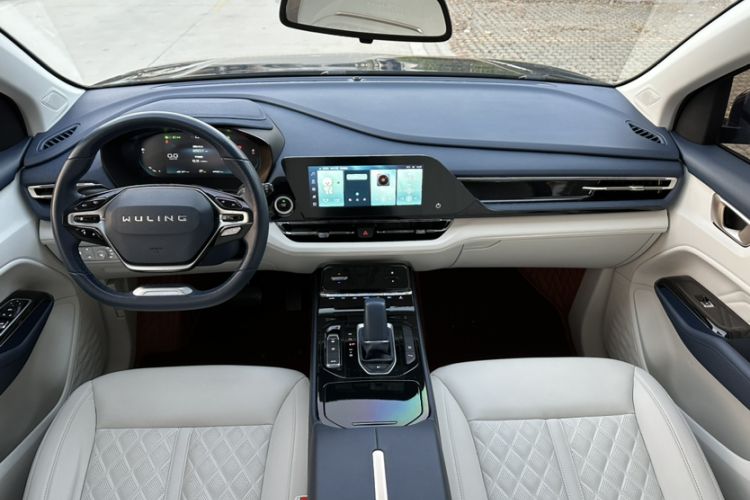 Used Wuling Victory 2023 2.0L DHT Luxury Edition