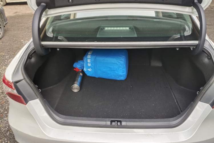 Used Toyota Camry 2018 2.5G Luxury Edition
