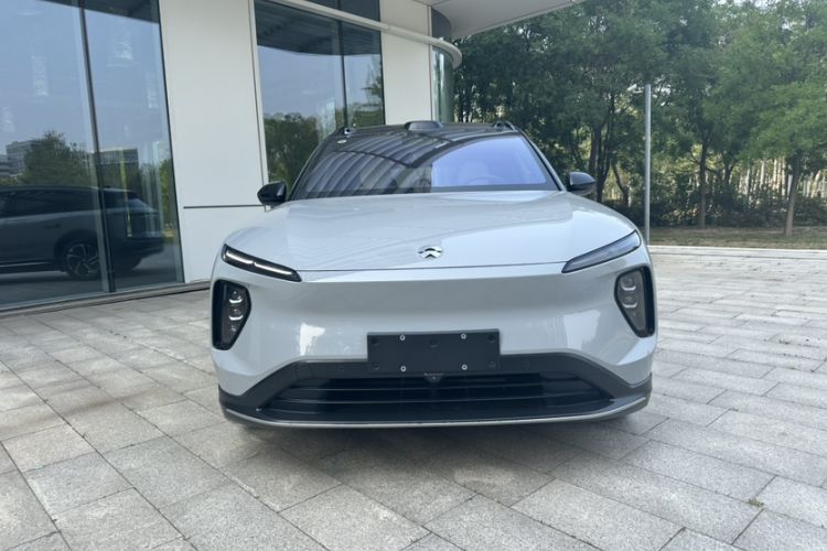 Used Nio ES6 2024 75 kWh
