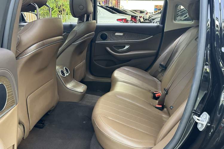 Used Mercedes-Benz E-Class 2021 E 300 L Stylish Model