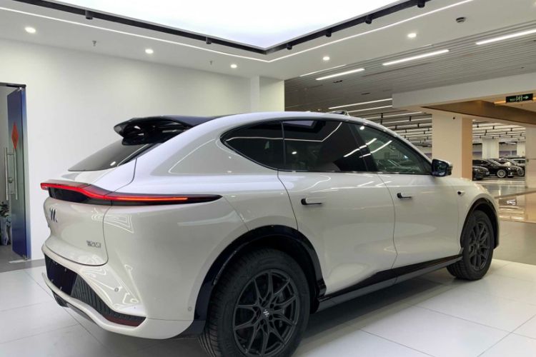 Used IM LS7 2024 90 kWh Max Elite Rear-Drive Version