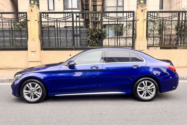 Used Mercedes-Benz C-Class 2021 C 200 L Fashion Edition Sport Version Exterior 4