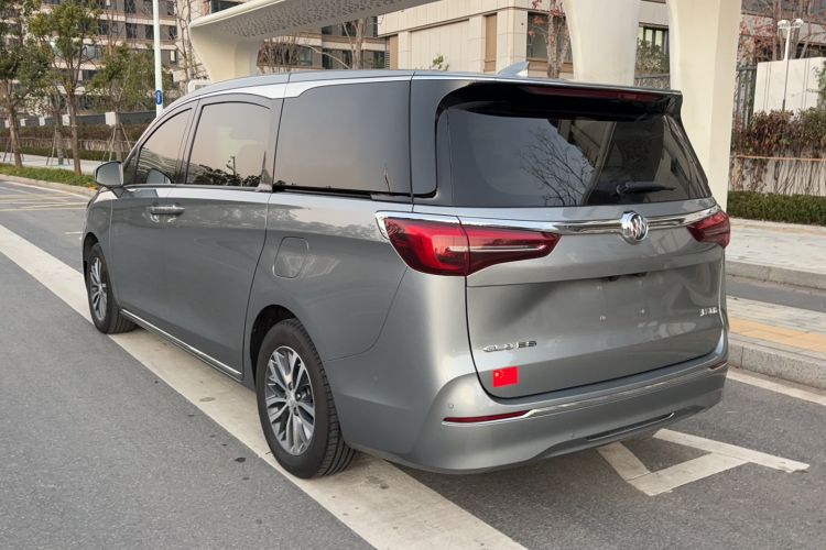 Used Buick GL8 2023 ES Lu Zun Deluxe Model
