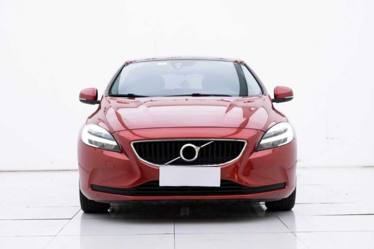 Used Volvo V40 2019 T3 Zhiyi Edition