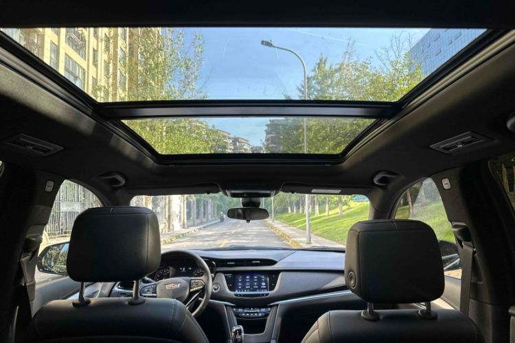 Used Cadillac XT6 2022 2.0T Six-Seater Four-Wheel-Drive Luxury Version