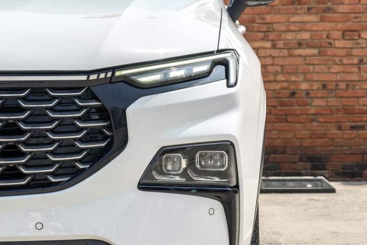 Used Ford Equator Sport 2022 Facelift EcoBoost 170 Prestige Model
