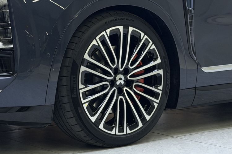 Used Nio ES8 2026 Model 6-seat Executive Signature Edition Exterior 2