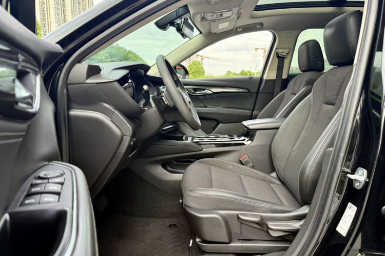 Used Buick Envision 2020 Onix S 652T Two-Wheel Drive Elite Model
