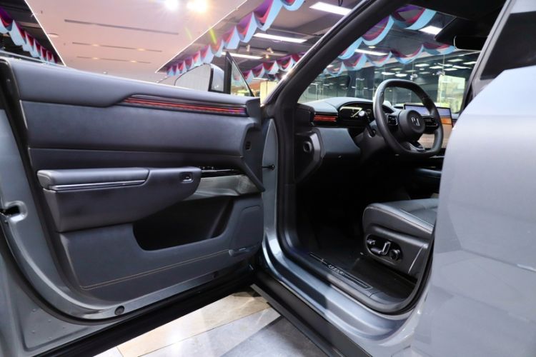 Used Zeekr 7X 2025 100kWh Long-Range All-Wheel Drive Intelligent Driving Version