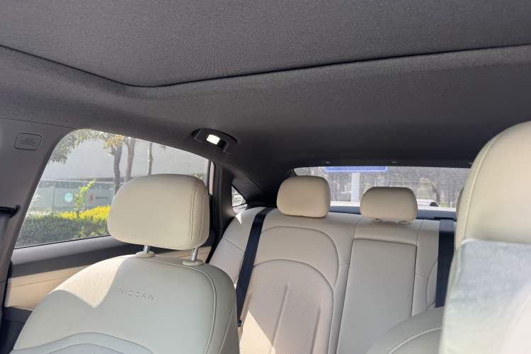 Used Nissan N6 2026 Model 180 Max Interior 7