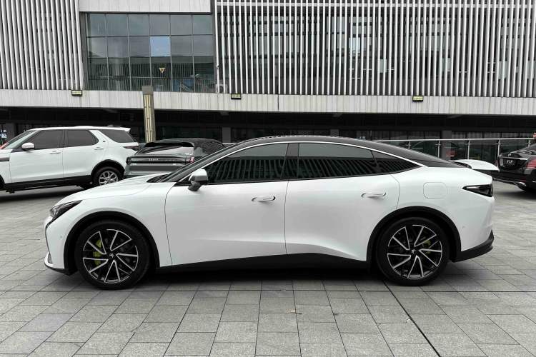 Used ARCFOX Alpha S5 2024 708MAX 200kW