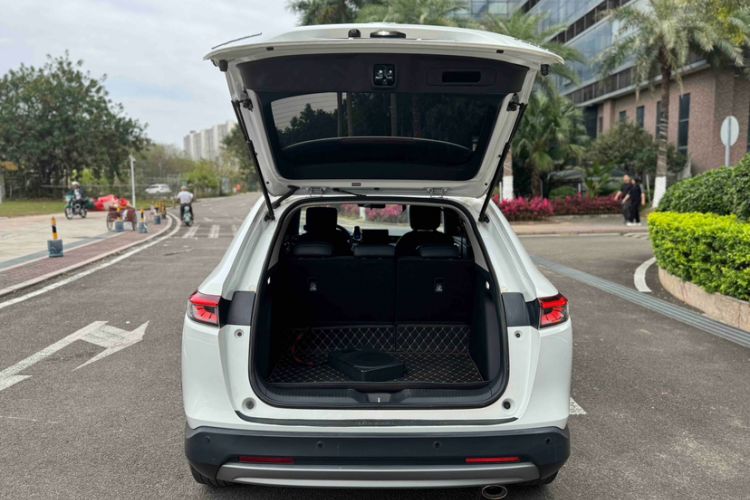 Used Honda Vezel 2023 1.5L CVT Pioneer Edition Exterior 10