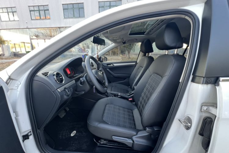 Used Volkswagen Jetta 2017 1.5L Automatic Comfort Model