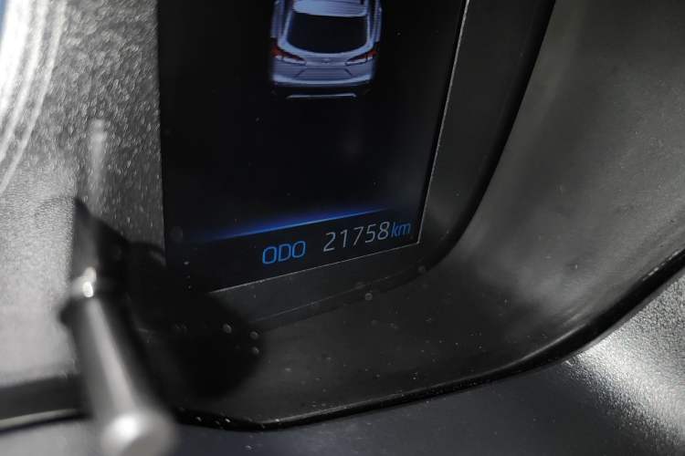 Used Toyota Corolla Cross 2022 2.0L Luxury Edition