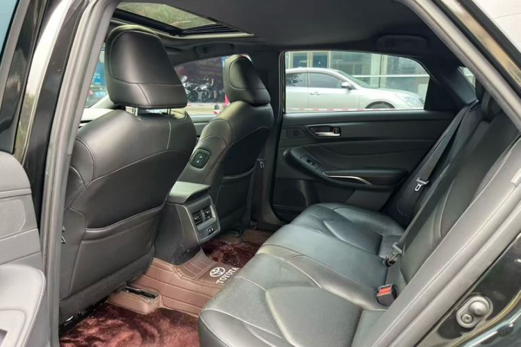 Used Toyota Avalon 2019 2.0L Luxury Edition China VI Standard