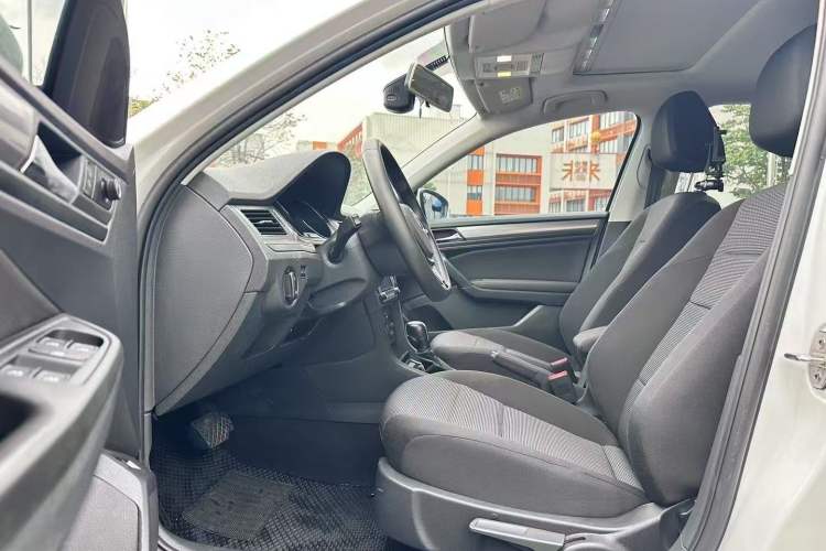 Used Volkswagen Bora 2019 Bora Legend 1.5L Automatic Leading Model China VI Standard Interior 6