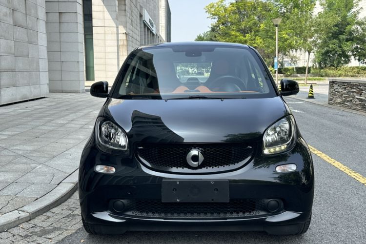 Used smart fortwo 2015 1.0L 52 kW Hardtop Passion Edition