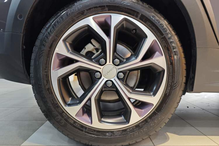 Used Lynk & Co 02 2020 High-Energy Edition 2.0T Automatic Two-Wheel Drive Shine Pro Edition
