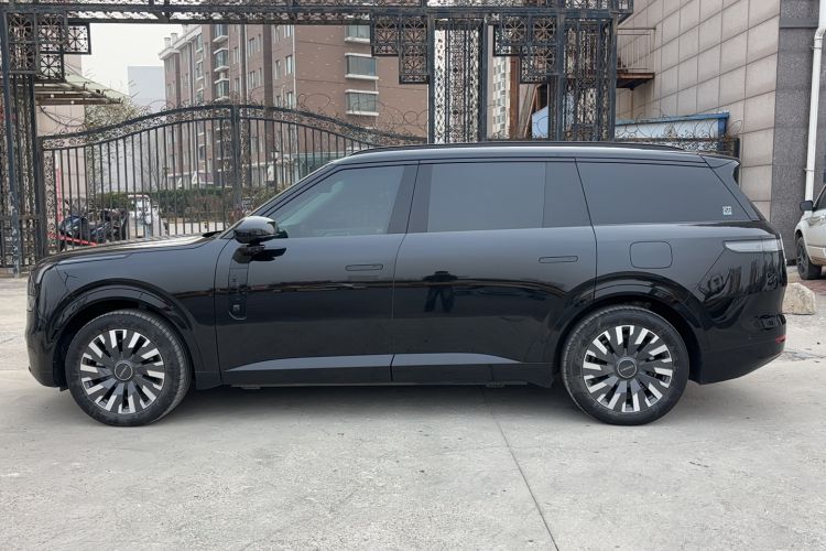 Used Lynk & Co 900 2025 1.5T Halo