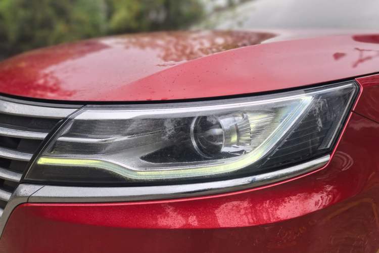 Used Roewe i6 2020 PLUS 1.6L CVT 4G Connected Glory Flagship Edition
