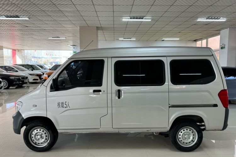 Used Wuling Zhiguang 2023 1.5L Practical Version 5/7 Seats
