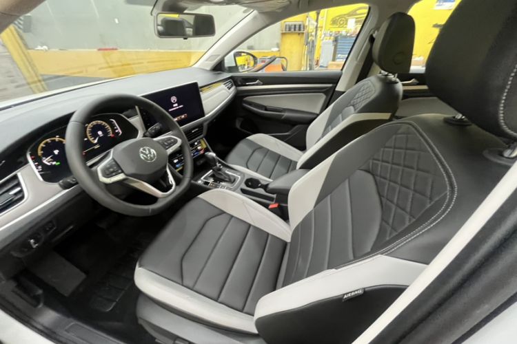 Used Volkswagen Bora 2025 300TSI DSG Prestige Edition
