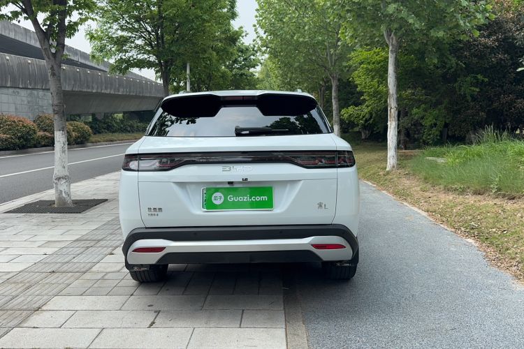 Used BYD Song L DM-i 2024 112 km Leading Edition Rear