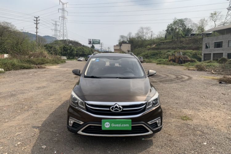 Used CHANGAN OSHAN A800 2017 1.5T Manual Luxury Model Exterior 5