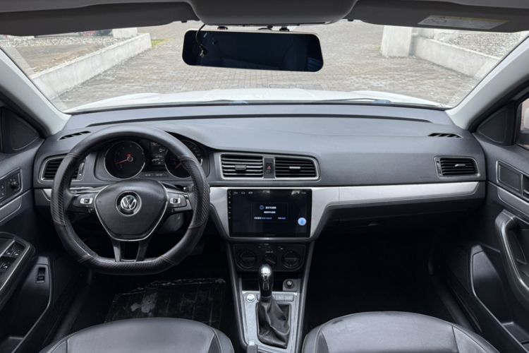 Used Volkswagen Lavida 2017 1.6L Automatic Comfort Edition