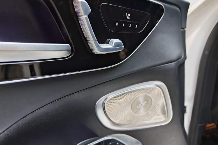 Used Mercedes-Benz C-Class AMG 2024 AMG C 43 4MATIC Interior 1