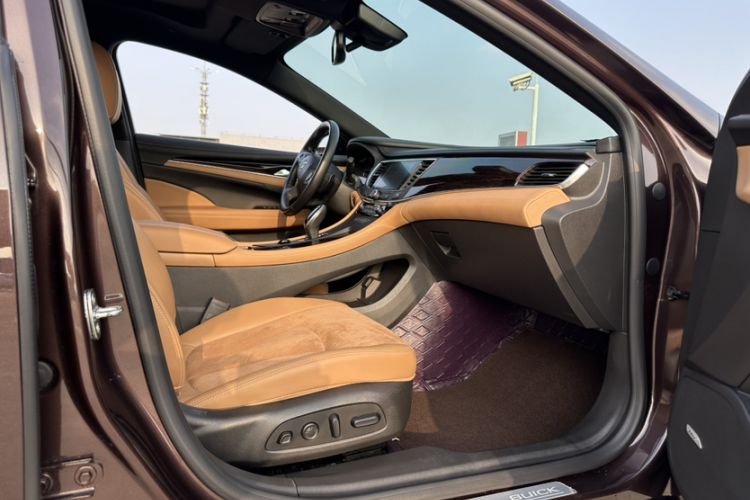 Used Buick LaCrosse 2018 28T Luxury Model