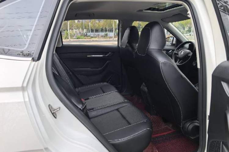 Used Skoda Kamiq 2021 1.5L Automatic Comfort Edition
