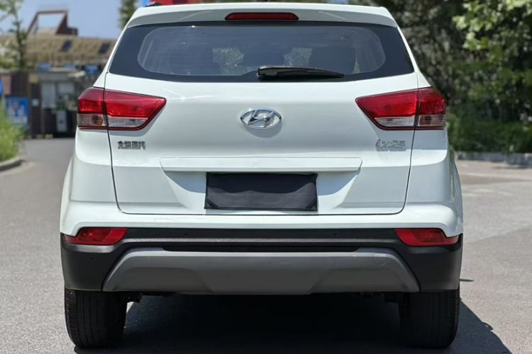 Used Hyundai ix25 2017 1.6L Automatic Smart Version
