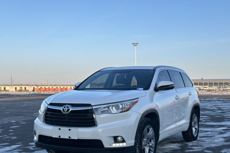 Used Toyota Highlander 2017 2.0T Four-Wheel Drive Luxury Edition 7 Seats