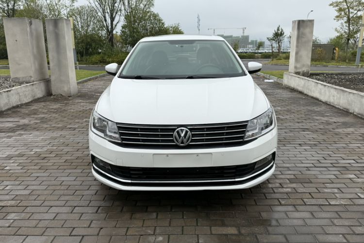 Used Volkswagen Lavida 2017 1.6L Automatic Comfort Edition