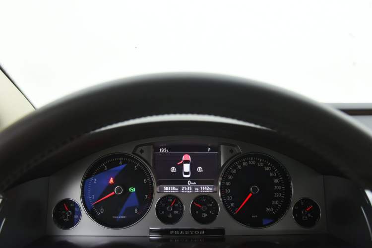 Used Volkswagen Phaeton 2012 3.0L Business Edition
