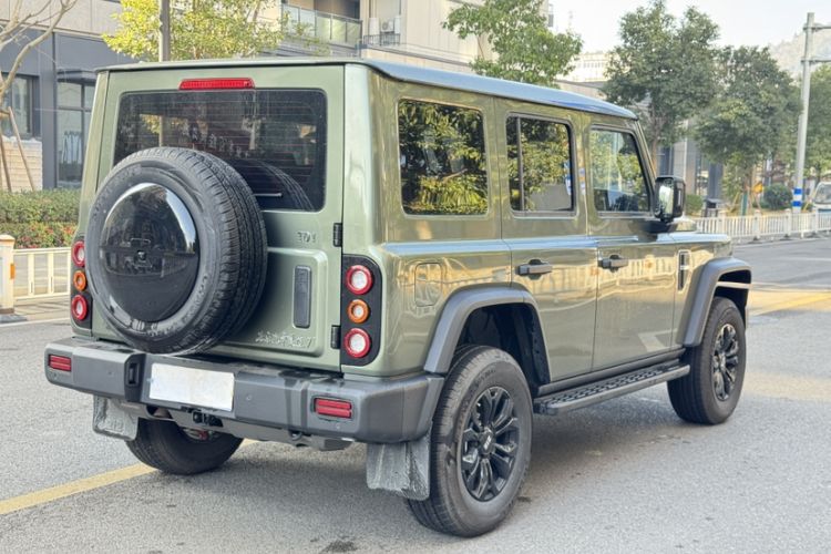 Used 212 T01 2024 2.0T Mechanic