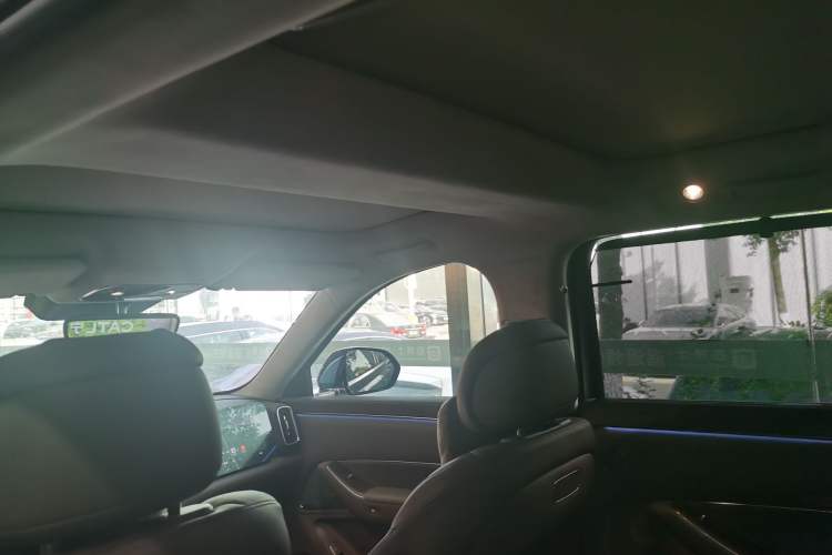 Used Hima AITO M8 2025 Model, Pure Electric Max+ Six-Seat Long-Range Version
