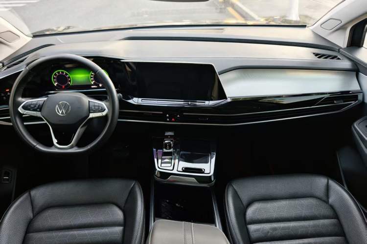 Used Volkswagen Talagon 2021 330TSI Two-Wheel-Drive Luxury Edition – Scenic Version