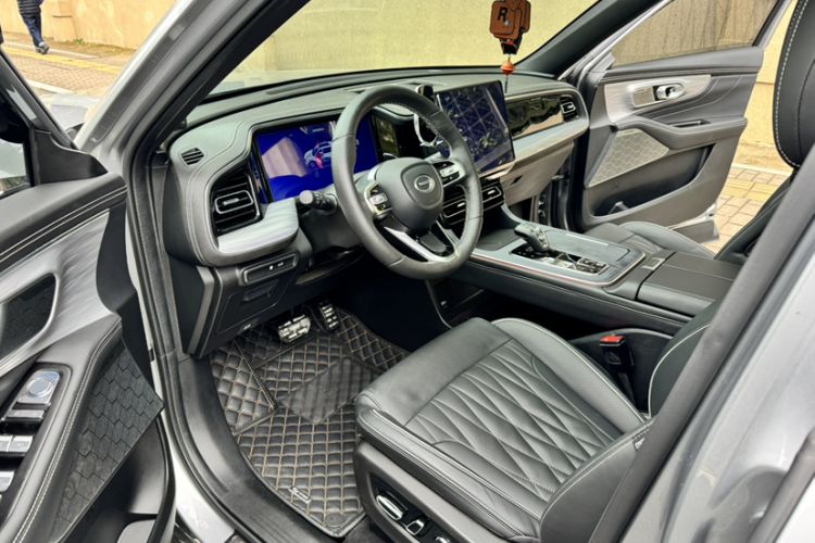 Used GAC Trumpchi GS8 2022 LINGHANG Series 2.0 TGDI Two-Wheel-Drive Luxury Edition (7 Seats)
