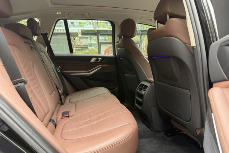 Used BMW X5 2019 xDrive30i X Design Package Interior 6