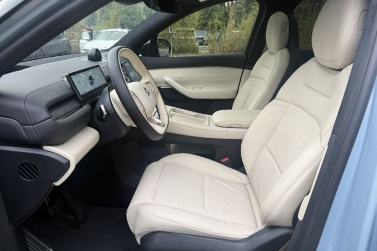 Used Nio ES6 2023 75 kWh
