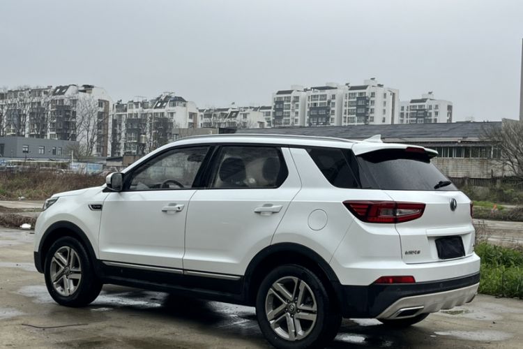 Used CHANGAN CS55 2018 1.5T Manual Colorful Model China V Standard Exterior 1