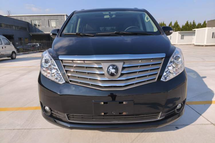 Used FORTHING Lingzhi PLUS 2021 Travel Edition 2.0L Manual Luxury 7-Seater
