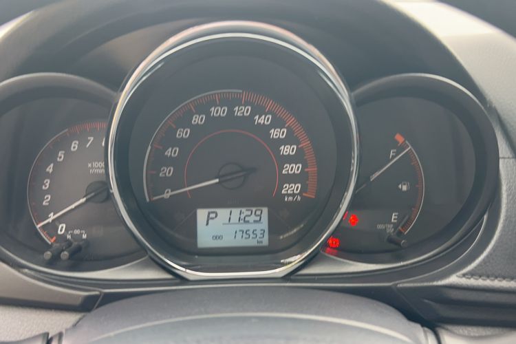 Used Toyota YARiS L Zhi Xiang 2020 1.5L CVT Leading Edition Odometer Close Up