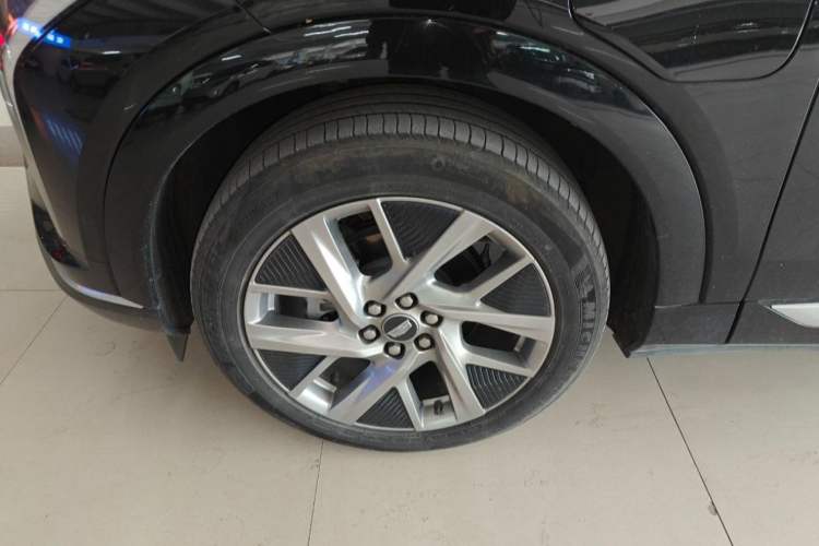 Used Cadillac OPTIQ 2024 Standard Range Version
