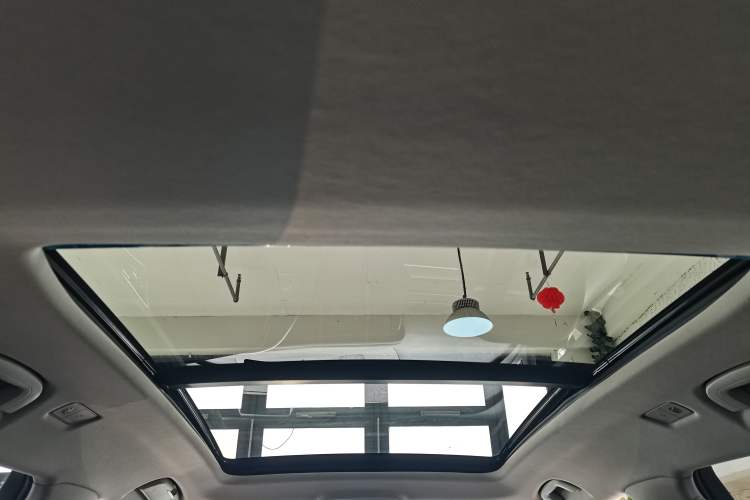 Used Hongqi HS5 2022 Revised Version 2.0T Smart Connect Flagship Edition