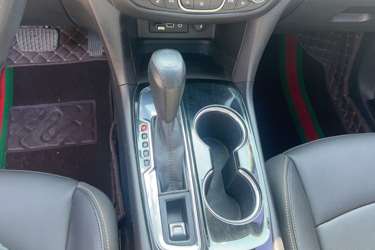 Used Chevrolet Equinox 2019 535T Automatic YuJie Edition China V Standard
