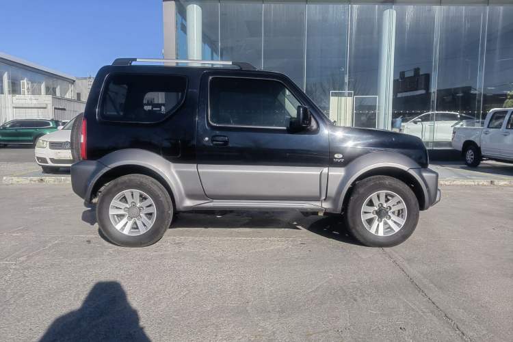 Used Suzuki Jimny 2012 1.3 AT Mode3 Navigation Edition
